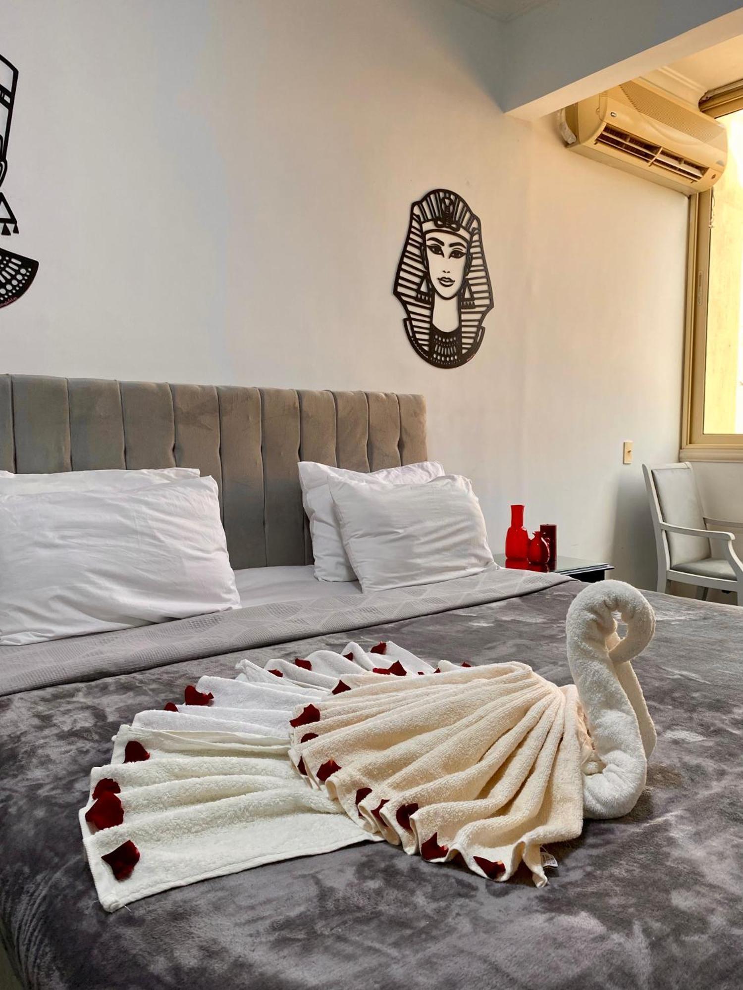 K Boutique Hotel Medspa-Pyramids & Grand Egyptian Museum Ghatati Eksteriør bilde