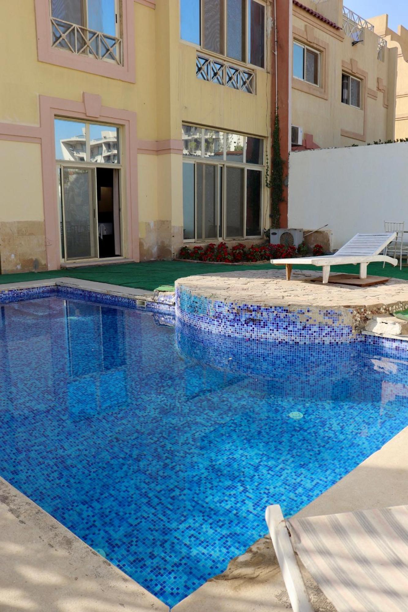 K Boutique Hotel Medspa-Pyramids & Grand Egyptian Museum Ghatati Eksteriør bilde