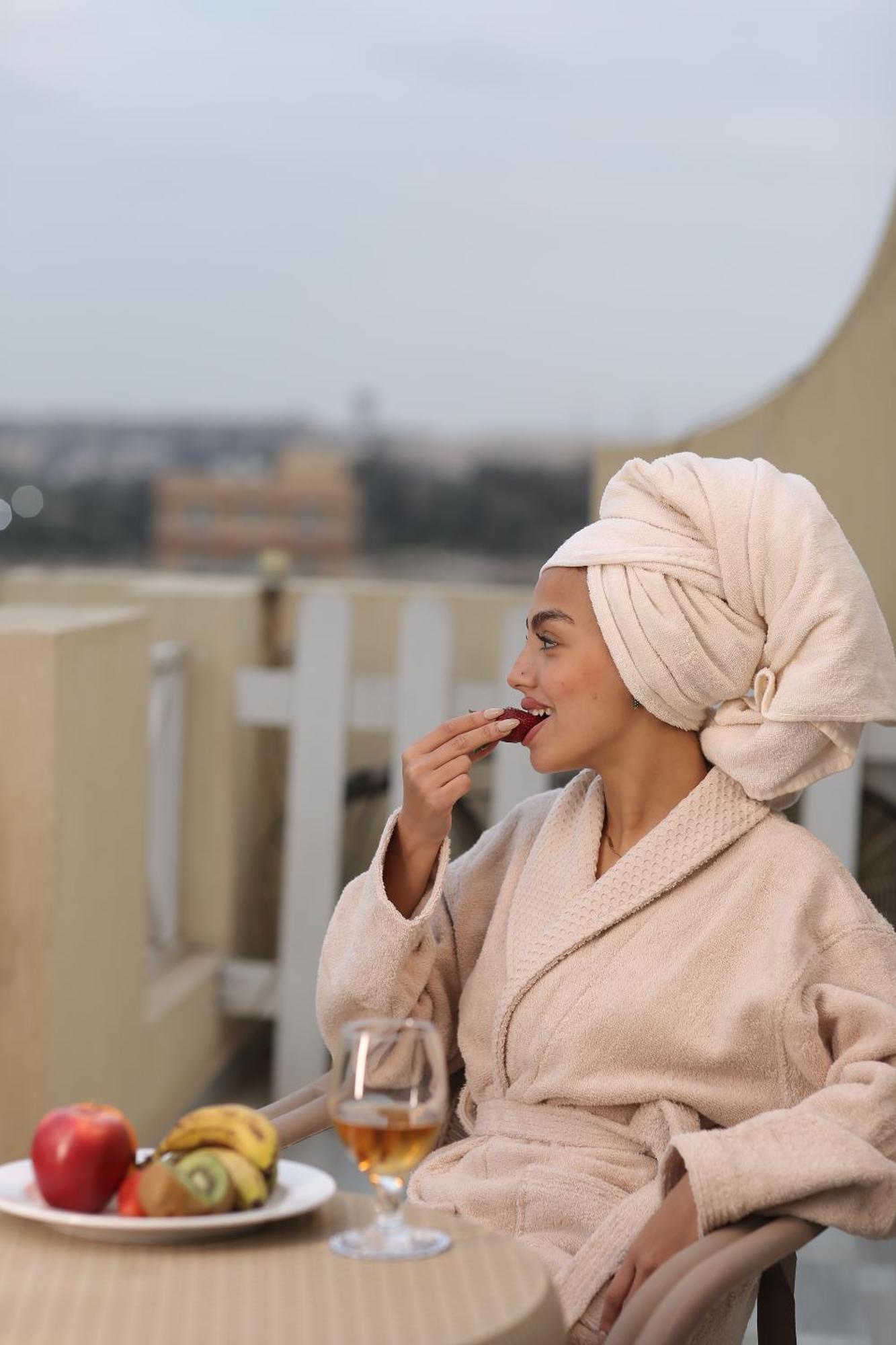 K Boutique Hotel Medspa-Pyramids & Grand Egyptian Museum Ghatati Eksteriør bilde