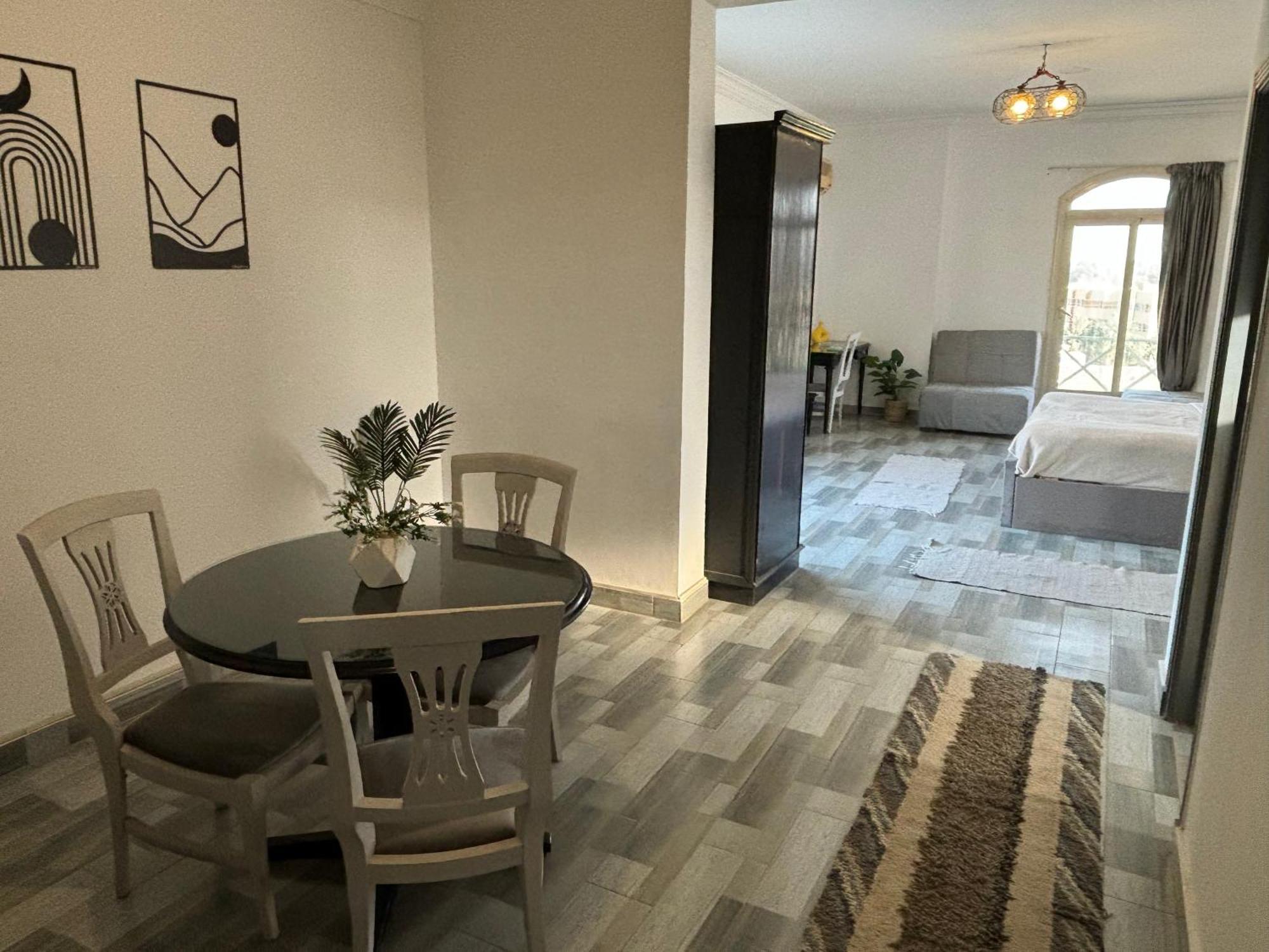 K Boutique Hotel Medspa-Pyramids & Grand Egyptian Museum Ghatati Eksteriør bilde
