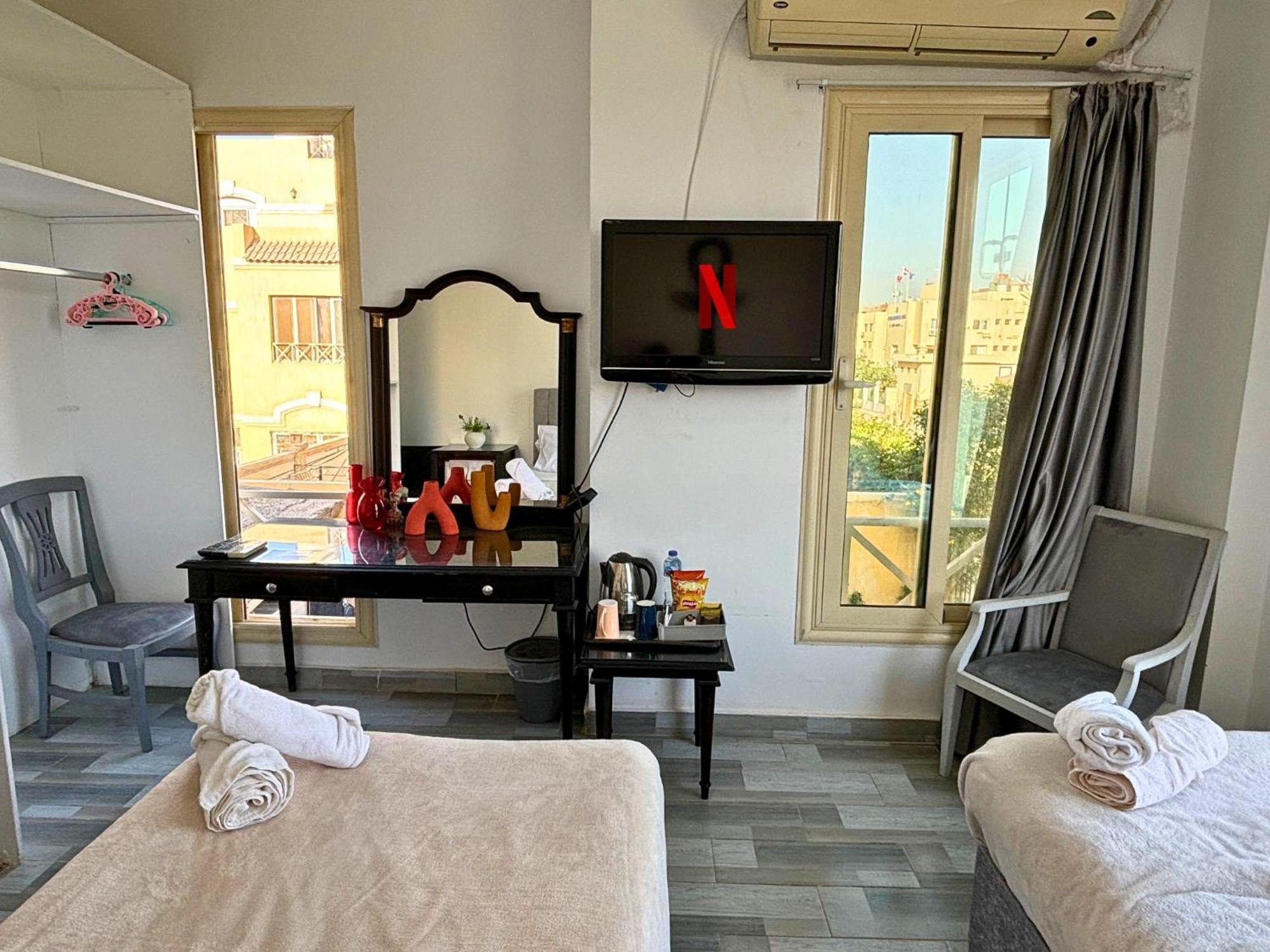 K Boutique Hotel Medspa-Pyramids & Grand Egyptian Museum Ghatati Eksteriør bilde