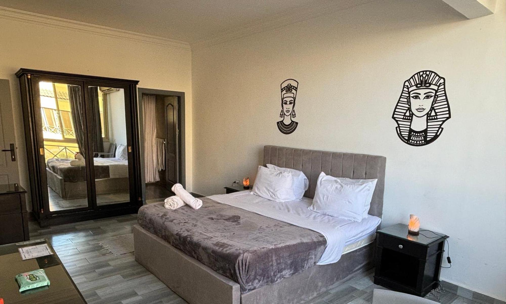 K Boutique Hotel Medspa-Pyramids & Grand Egyptian Museum Ghatati Eksteriør bilde